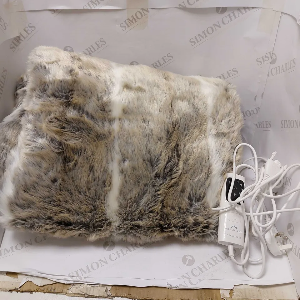 DREAMLAND INTELLIHEAT FAUX FUR HEATED BLANKET