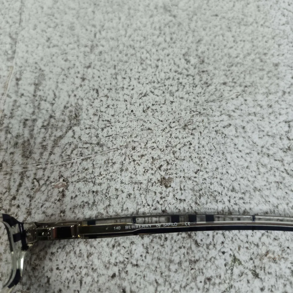 BURBERRY EYEWEAR - RECTANGULAR METAL FRAME GLASSES 