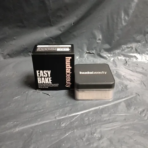 HUDABEAUTY EASY BAKE LOOSE SETTING POWDER – 20 G (0.7 OZ) – WITH BOX