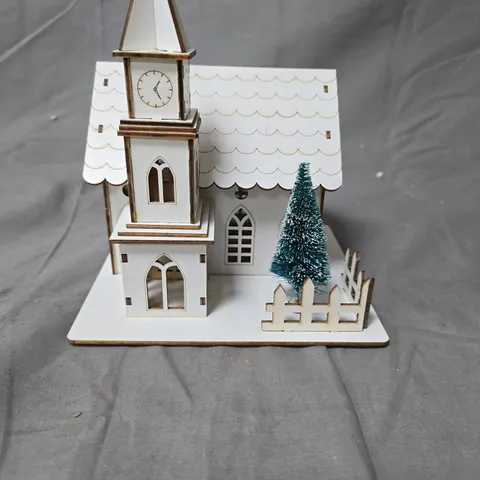 WHITE WOODEN CHURCH ORNAMENT – CHRISTMAS SHOP
