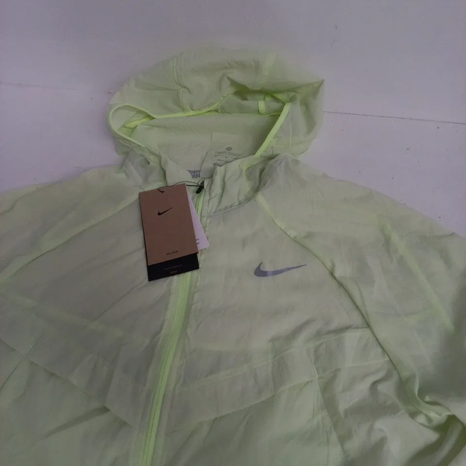 NIKE MEN'S HOODED WINDBREAKER JACKET – PALE GREEN, SIZE M