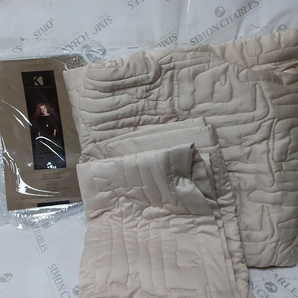 BOXED K BY KELLY HOPPEN ABSTRACT GEO BEDSPREAD AND SHAMS IN LATTE - DOUBLE