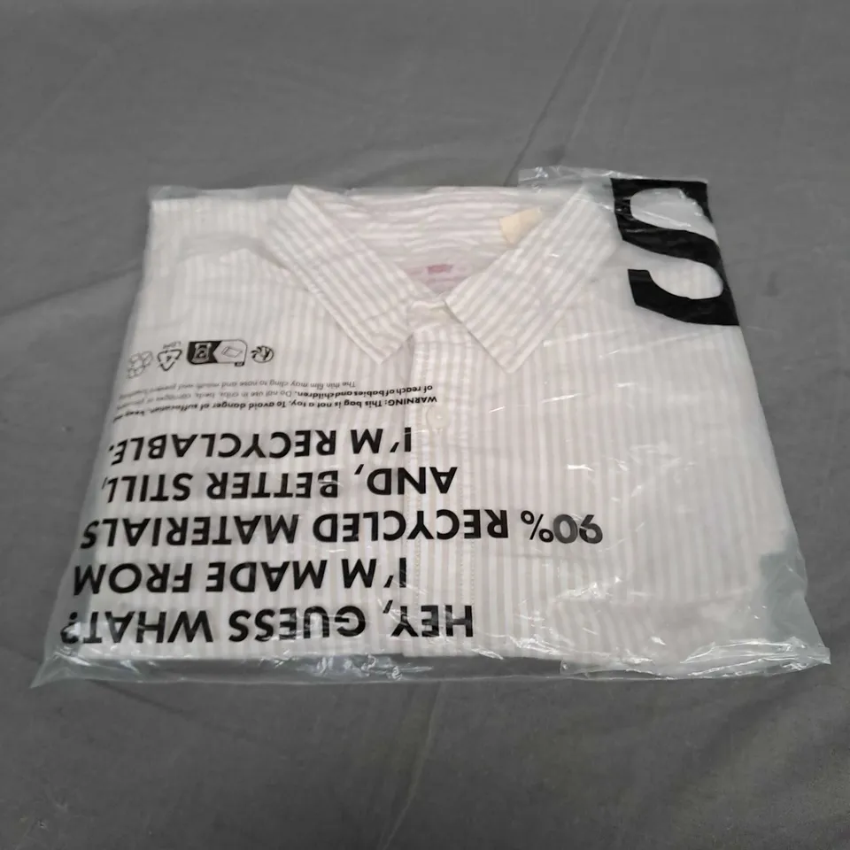 SEALED LEVI'S AUTHENTIC TONAL LOGO BUTTON DOWN STRIPE OXFORD - LARGE