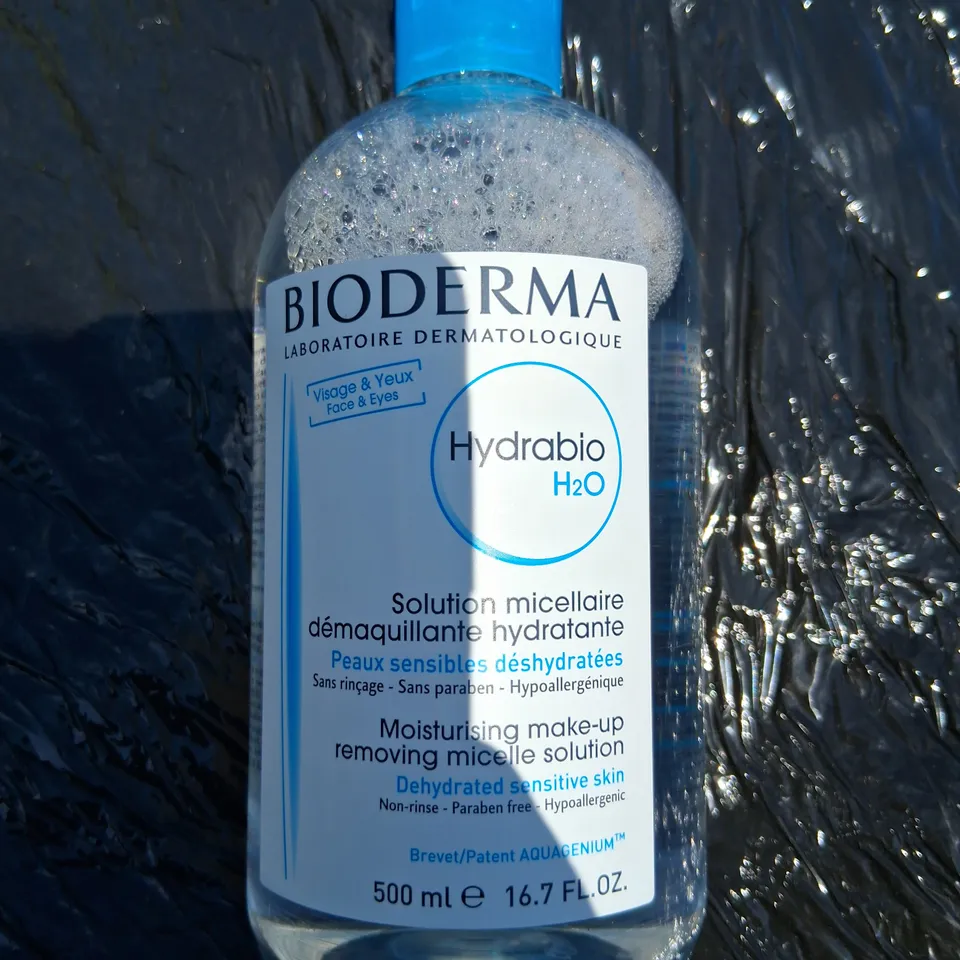 APPROXIMATELY 12 BOTTLES OF BIODERMA MOISTURISING MAKE UP REMOVING SOLUTION 500ML