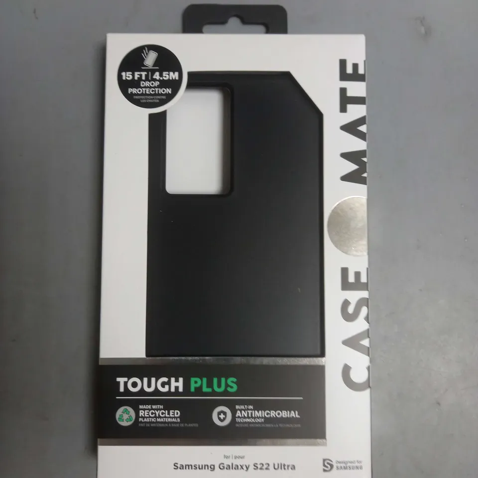 BOX OF APPROXIMATELY 38 CASEMATE TOUGH PLUS PHONE CASES FOR SAMSUNG GALAXY S22 ULTRA IN BLACK