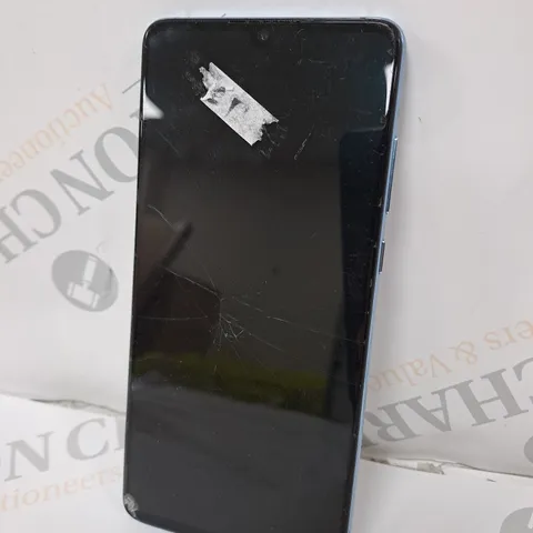 HUAWEI P30
