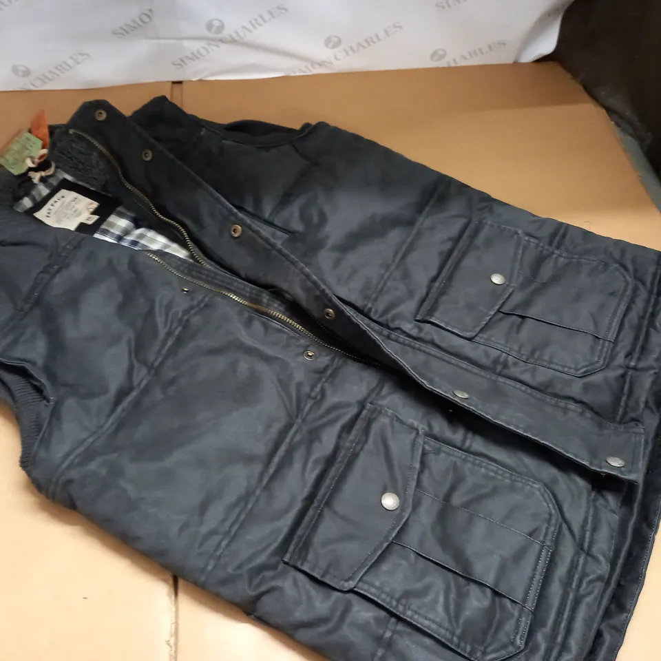FAT FACE PAIGNTON GILET IN DARK GREY - UK M