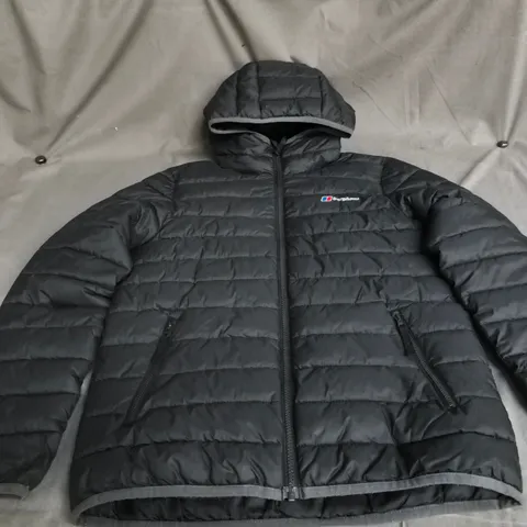 BERGHAUS PADDED COAT SIZE 13