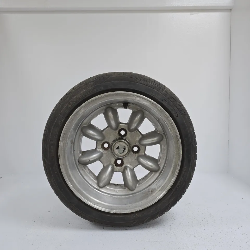 ALLOY CAR WHEEL WITH BRIDGESTONE TYRE
