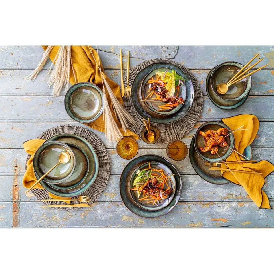 BOXED GRACIE OAKS 12 PIECE WALTHILL DINNERWARE SET (1 BOX)