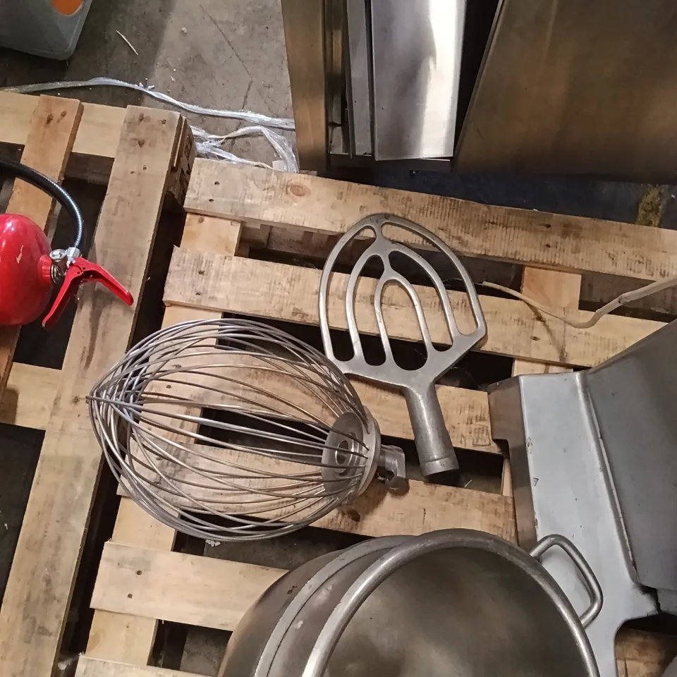HOBART 30LTR MIXER WITH BOWL, WHISK & BEATER