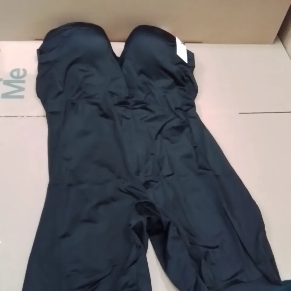 BOXED BRAND NEW APPROXIMATELY 15 MAGISCULPT BLACK BODY SUIT SIZE 42DD