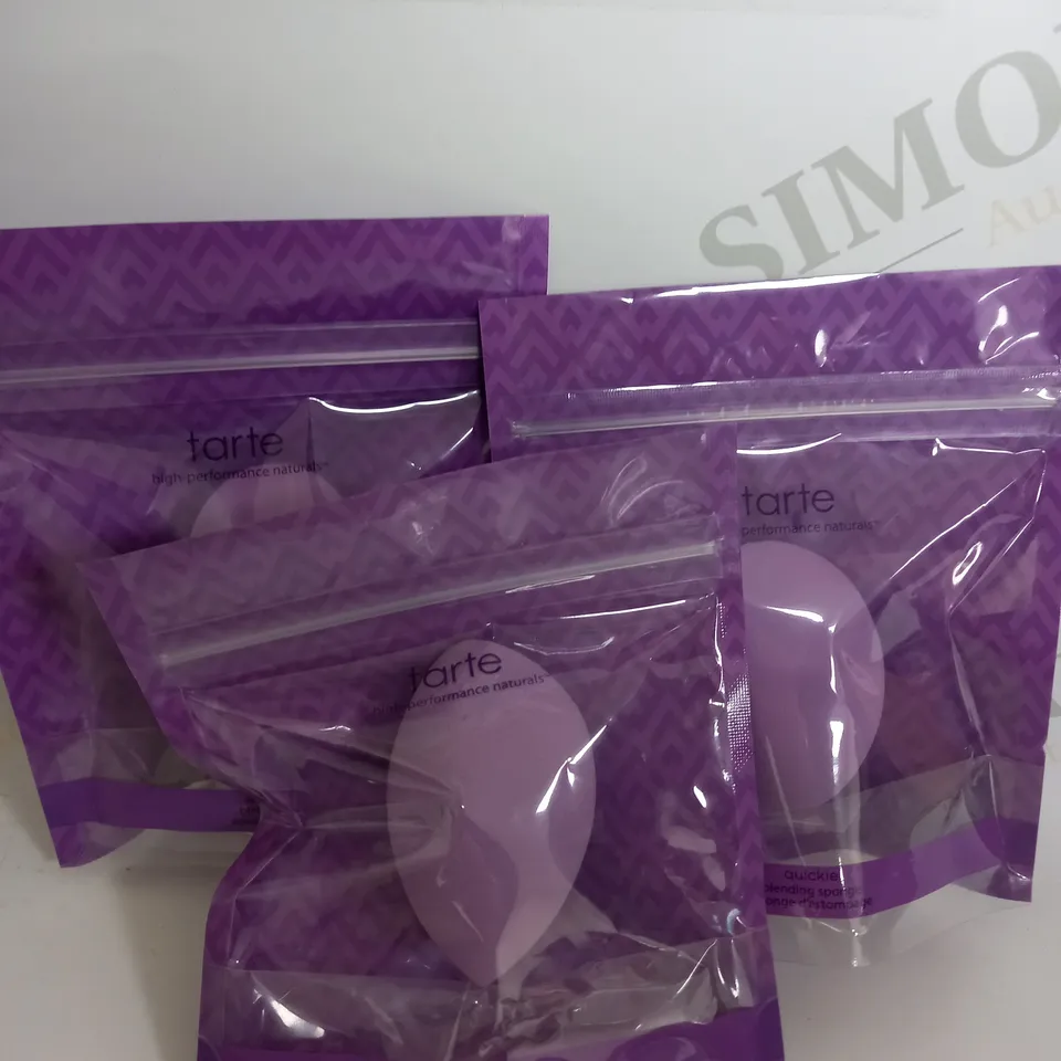 BOX OF 4 TARTE QUICKIE BLENDING SPONGE, PURPLE