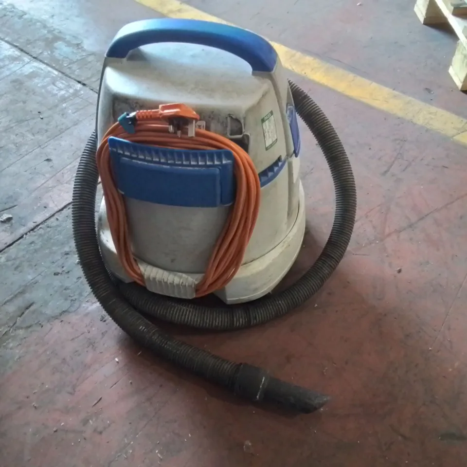 VACLENSA VACUUM CLEANER