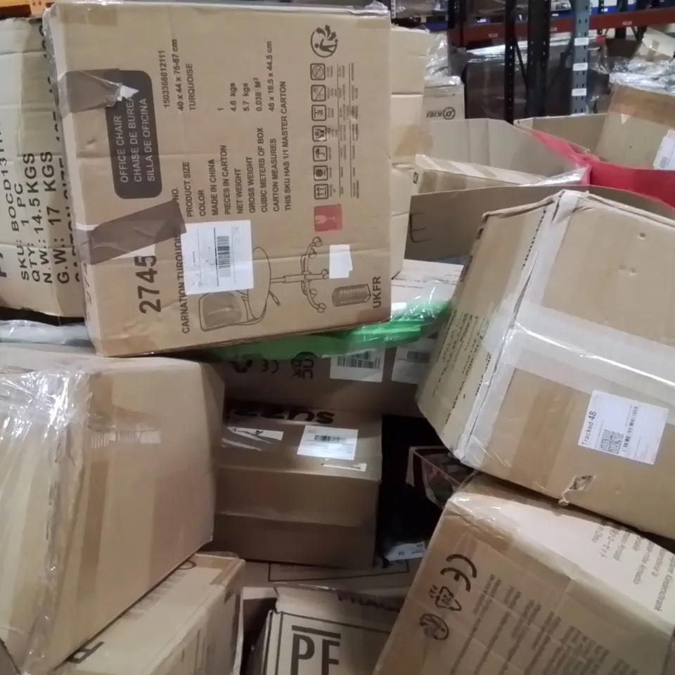 PALLET CONTAINING VARIOUS ASSORTED BOXED HOUSEHOLD ITEMS TO INCLUDE: PORTABLE CLOSETS, OFFICE CHAIR, AIR FRYER, PET BED AND LOTS MORE UNMARKED BOXED ITEMS 