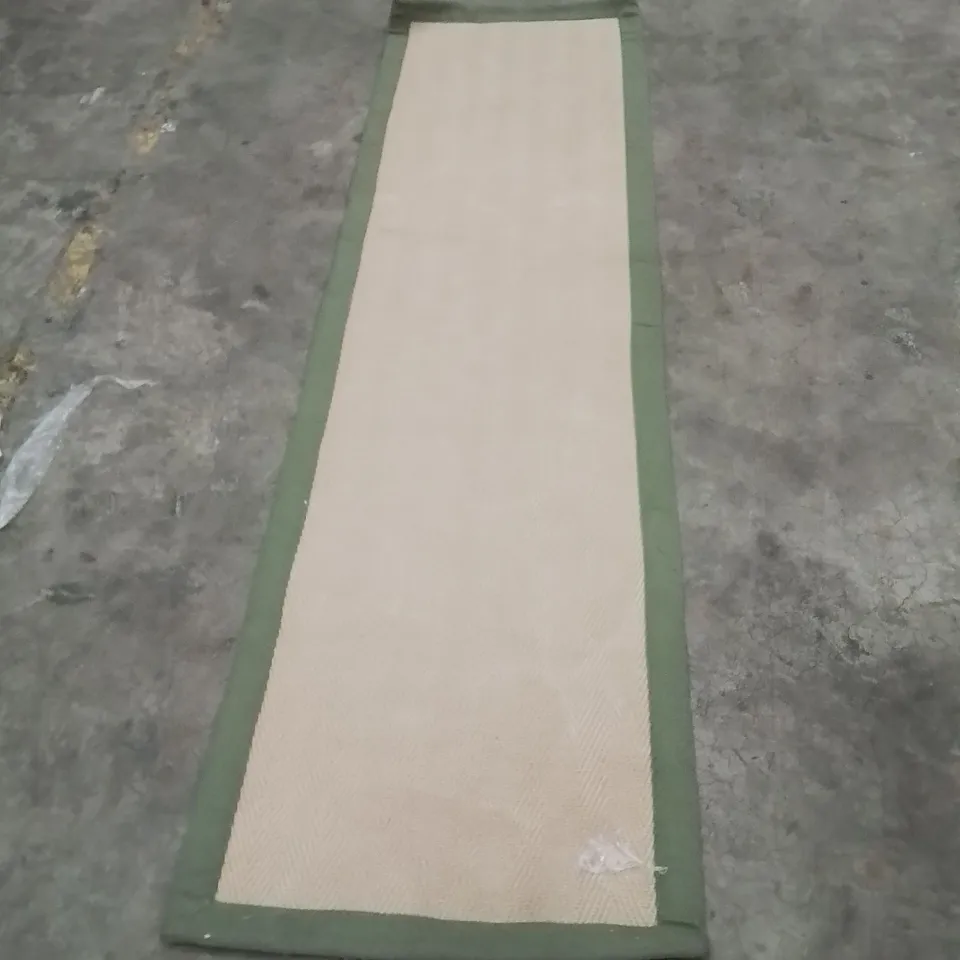 QUALITY DESIGNER AREA RUG - APPROXIMATELY 220X60CM