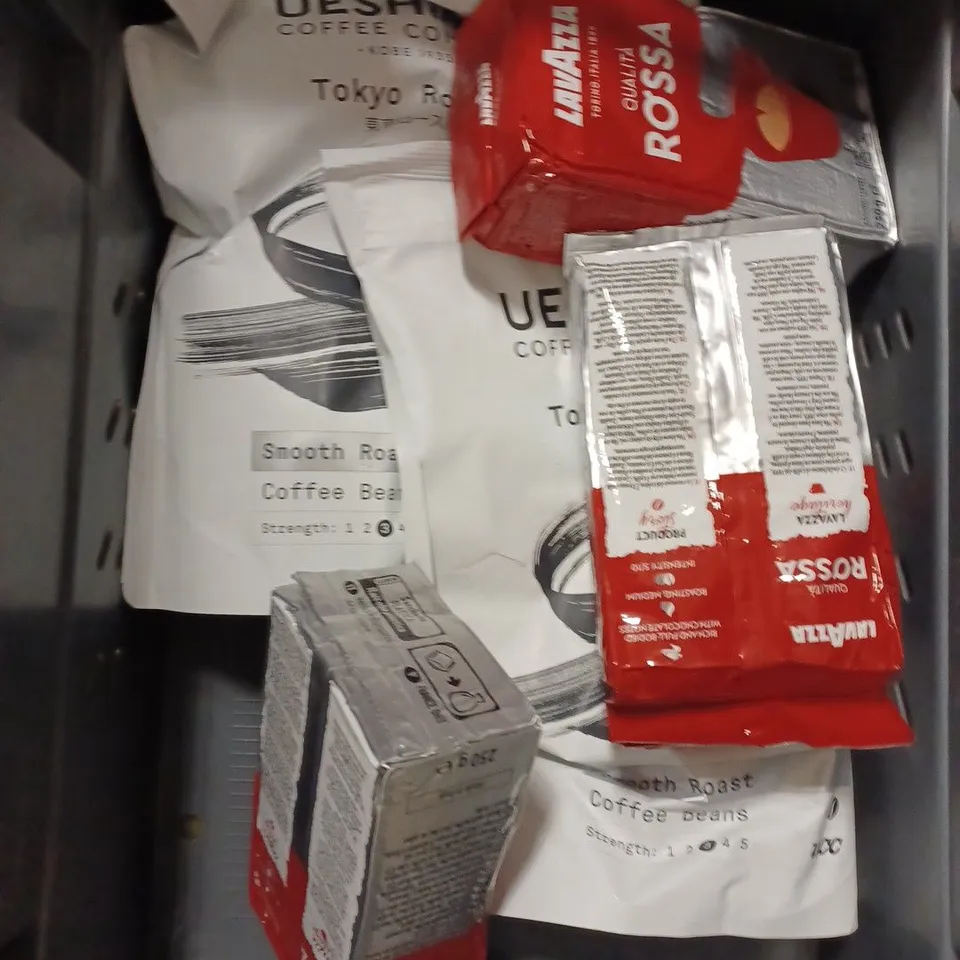 APPROXIMATELY 10 ASSORTED COFFEE PRODUCTS TO INCLUDE CLIMPSON & SONS, LAVAZZA, PACT COFFEE ETC 
