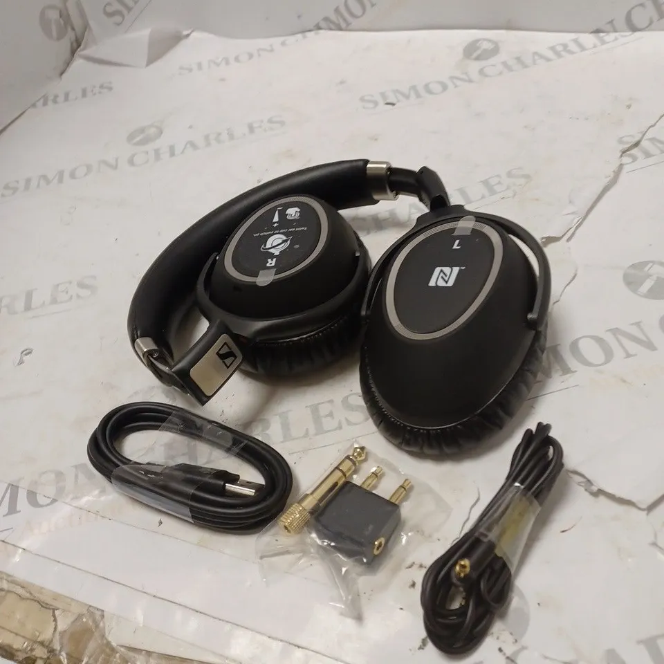 SENNHEISTER WIRELESS ADAPTIVE NOISE CANCELATION HEADPHONES 