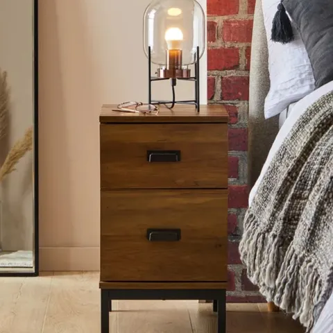 BOXED FULTON SET OF 2 SLIM BEDSIDES PINE EFFECT (1 BOX)