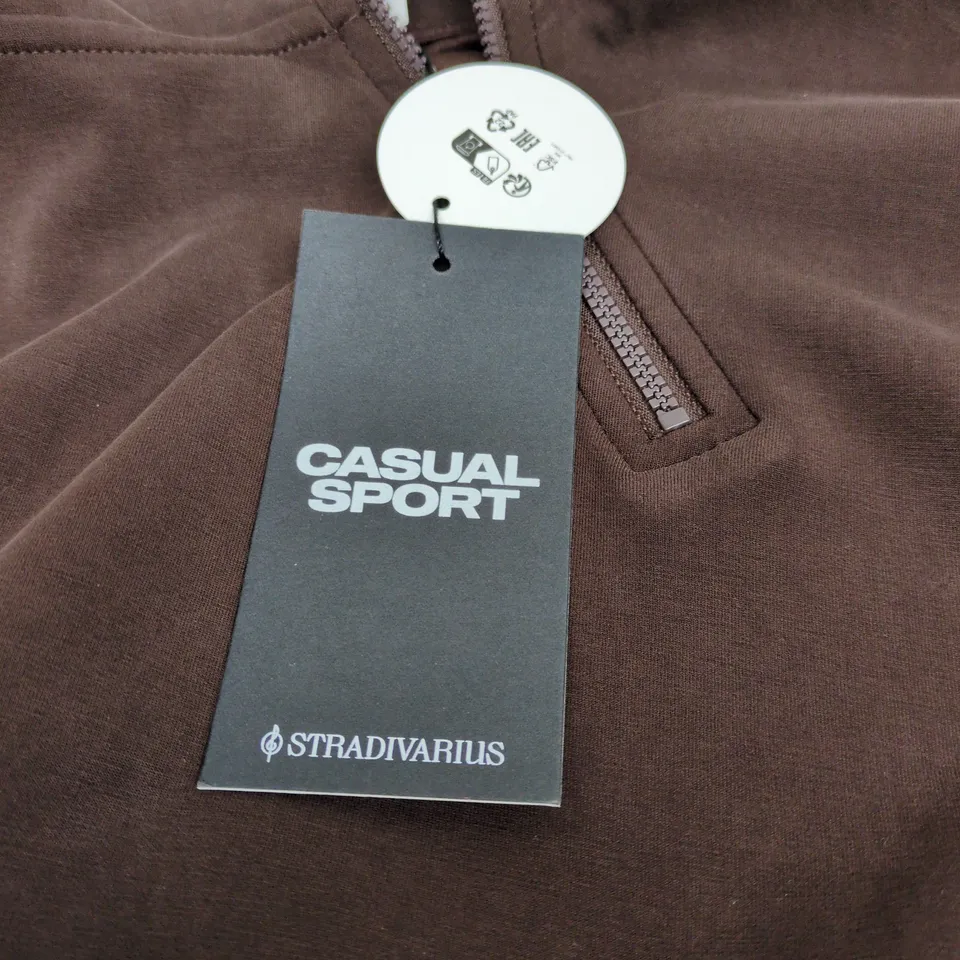 STRADIVARIUS CASUAL SPORT BROWN 1/4 ZIP TOP XL WITH TAGS