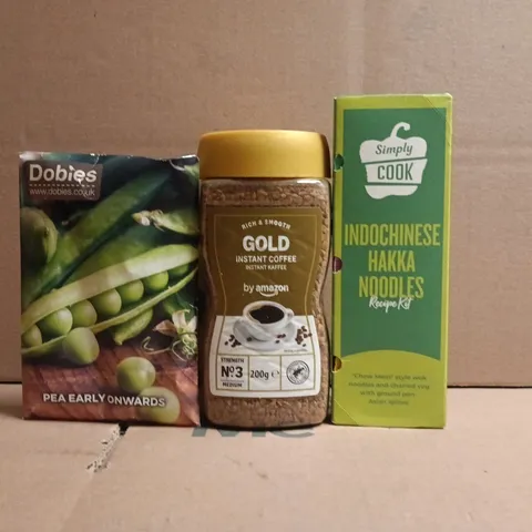 APPROXIMATELY 10 ASSORTED FOOD AND DRINK ITEMS TO INCLUDE INSTANT COFFEE, HAKKA NOODLES, ETC