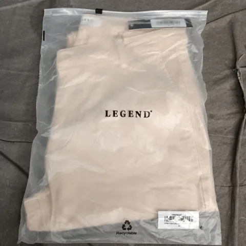 BAGGED LEGEND SPRAY-ON STRETCH CHINO PANTS – STONE – UK 32