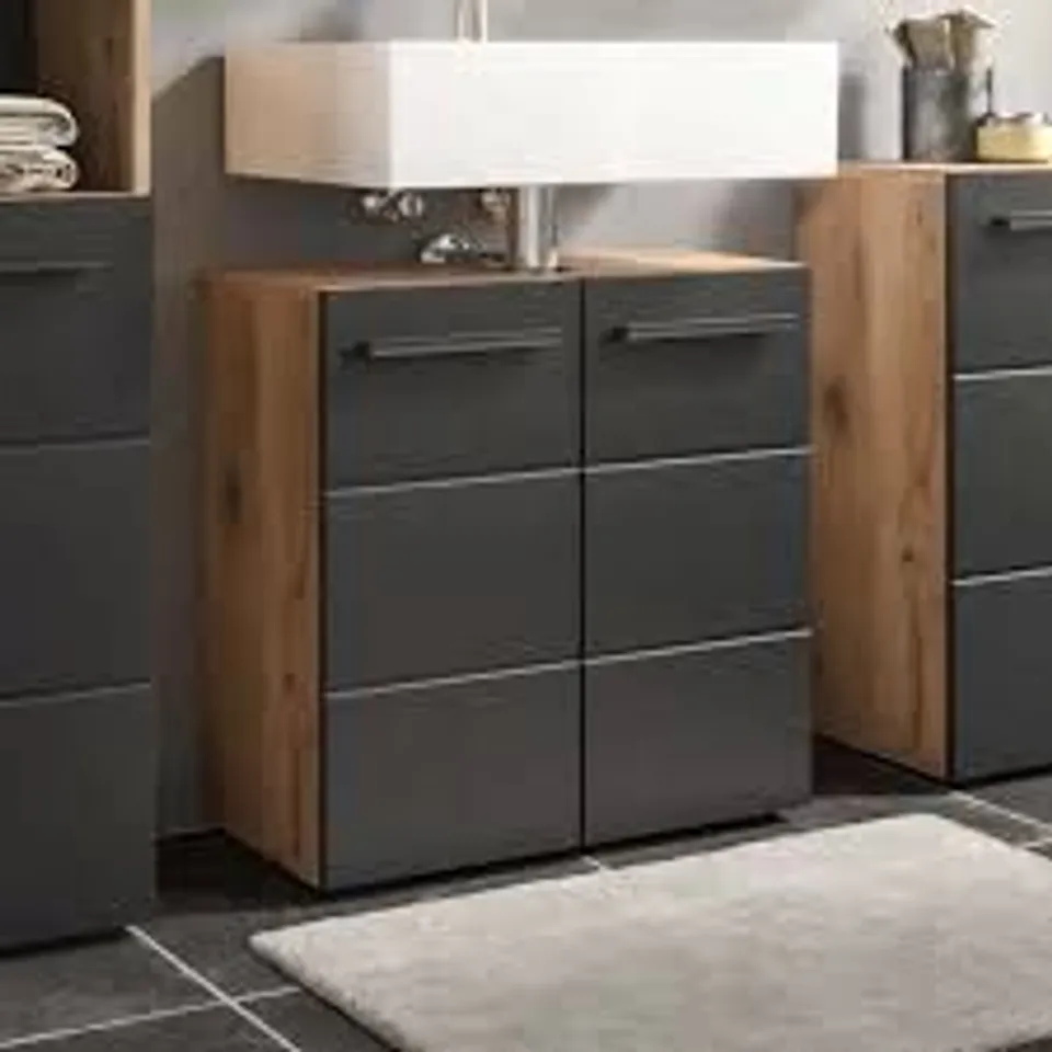 BOXED JULIAN BOWEN VISTA UNDER SINK CABINET (1 BOX)