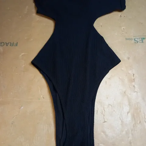 H&M PADDED SWIMSUIT SIZE UK 14 