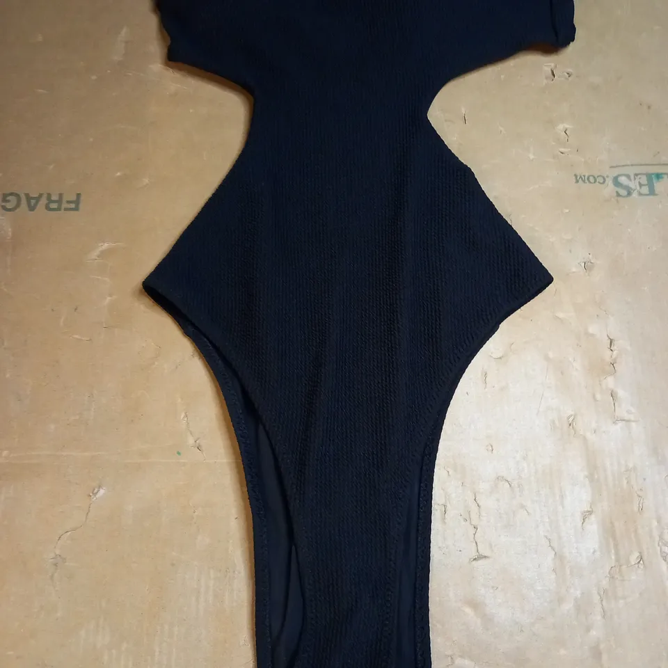 H&M PADDED SWIMSUIT SIZE UK 14 