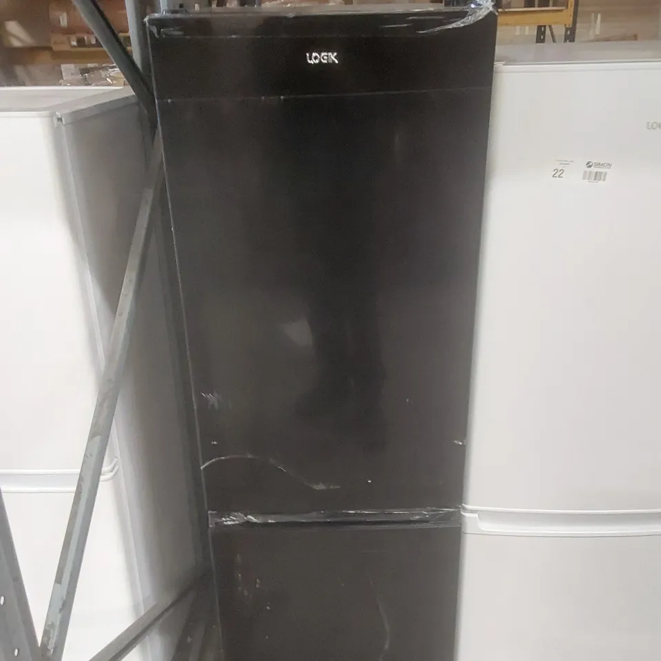 LOGIK LFC50B23 60/40 FRIDGE FREEZER - BLACK