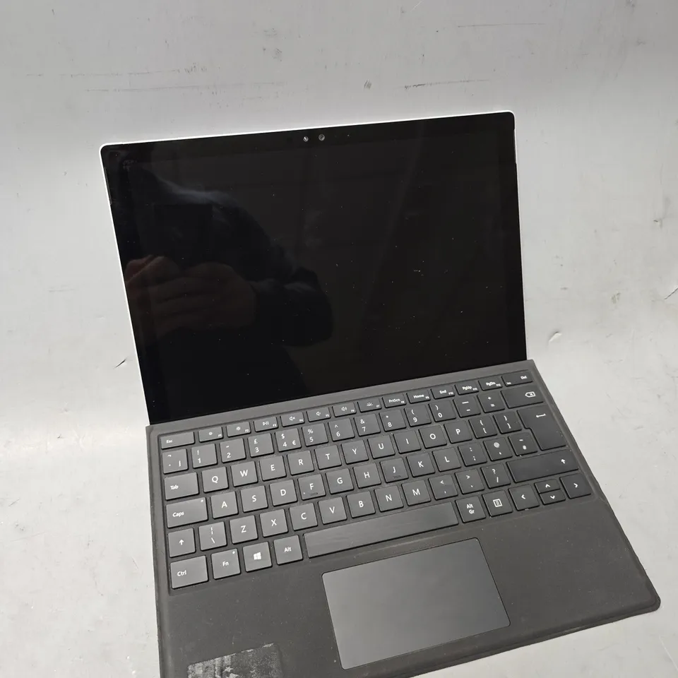 MICROSOFT SURFACE PRO 4 