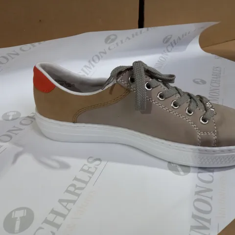 RIEKER SIDE ZIP GREY SHOE SIZE 6