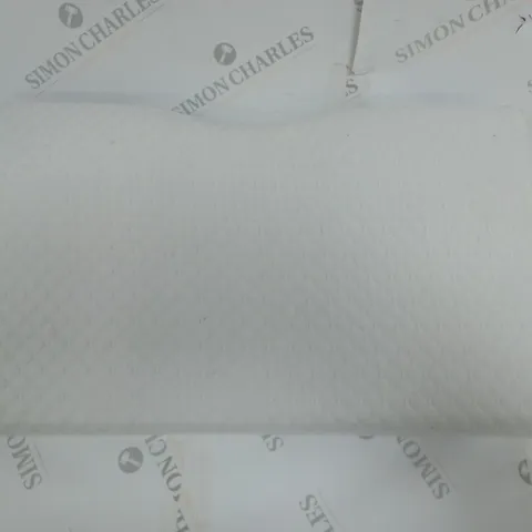 GROOVE MEMORY FOAM PILLOW WHITE