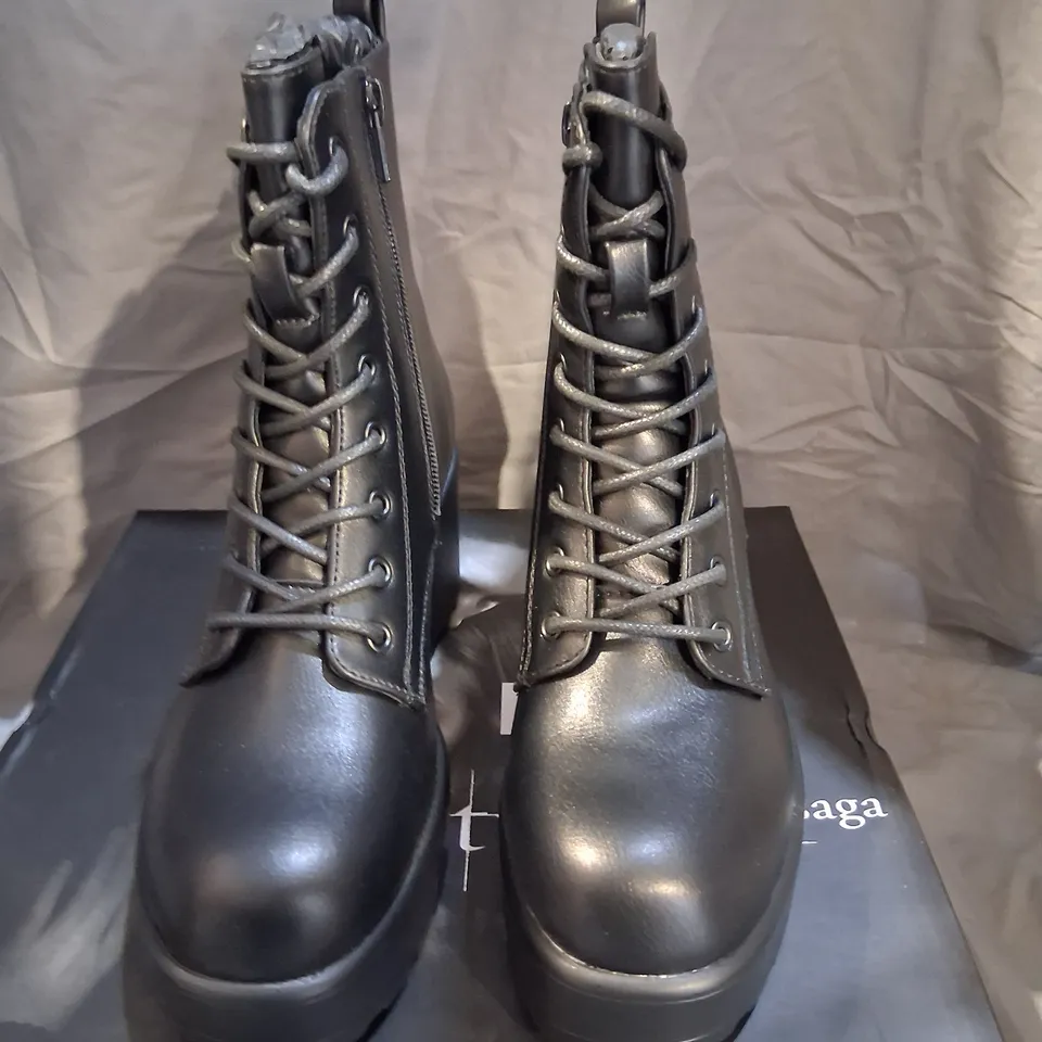 BRAND NEW BOXED KOI X THE TWILIGHT SAGA TEAM CHARLIE MILITARY BOOTS SIZE 6