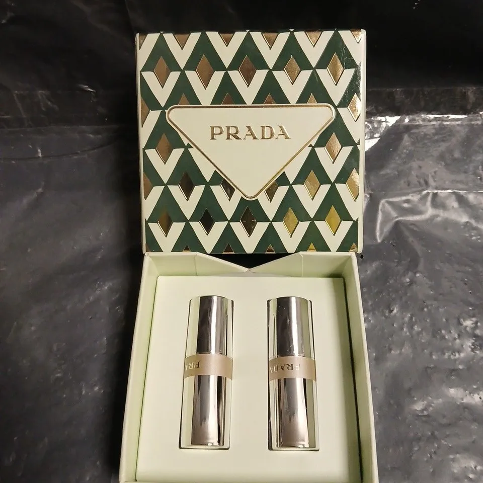 PRADA LIP BALM SET