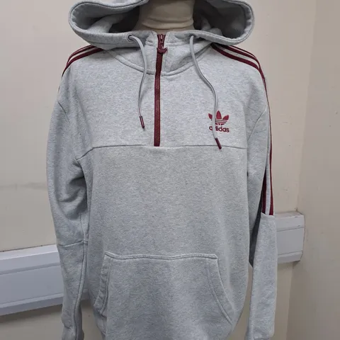 MEDIUM LIGHT GREY HOODIE 