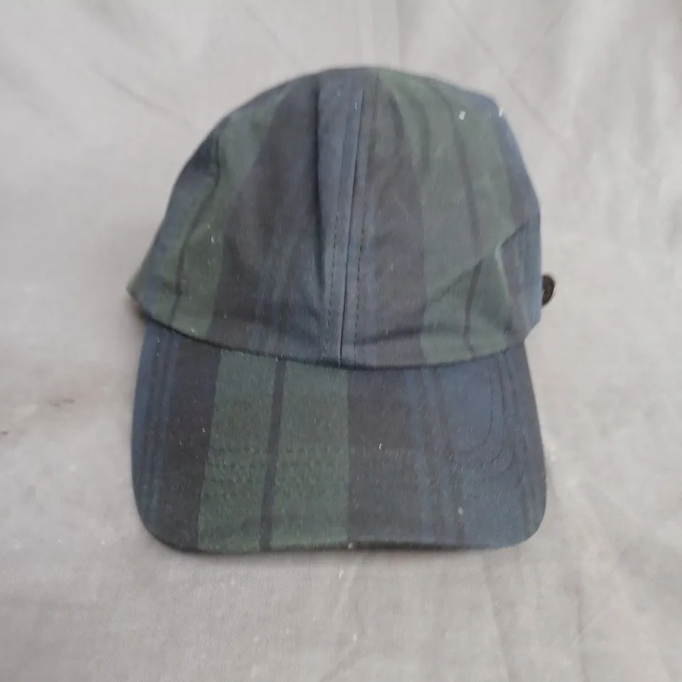 WELLIGOGS DISTINCTLY BRITISH CAP – DARK GREEN & NAVY TARTAN WITH BLUE PLAID LINING