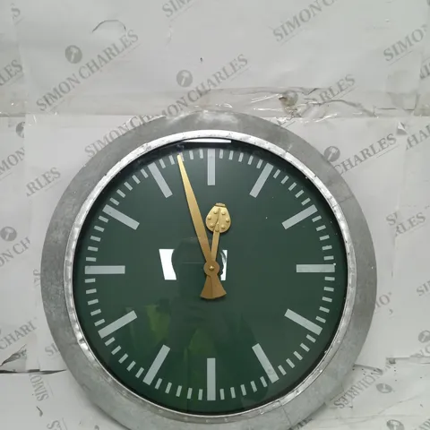 LARGE OUTDOOR GALVANISED STEEL CLOCK - GREEN FACE