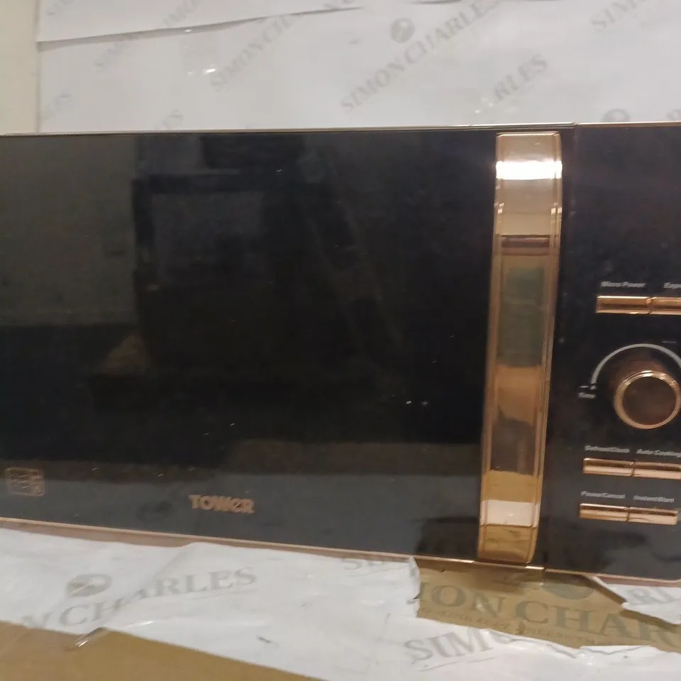 TOWER 800W DIGITAL MICROWAVE