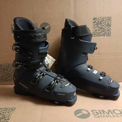 BOXED PAIR OF LANGE SKIBOOTS IN NAVY