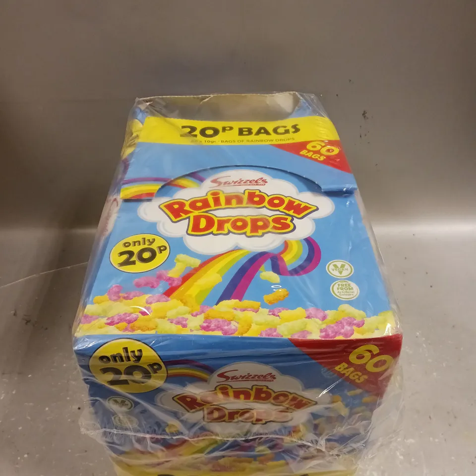 APPROXIMATELY 50 BAGS OF RAINBOW DROPS SWEETS - 10G EACH 