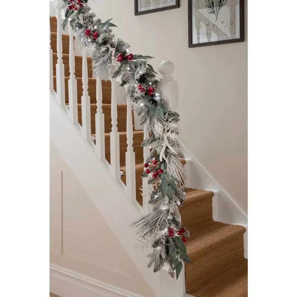 BOXED JACK FROST - 6FT GARLAND WITH WARM WHITE LIGHTS 