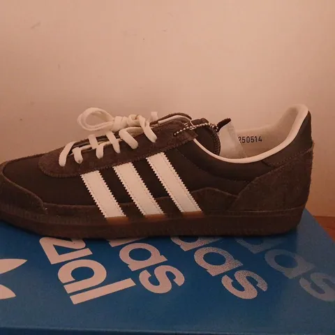ADIDAS WENSLEY SPZL SNEAKERS – UK 10 (US 10.5), BROWN SUEDE WITH WHITE STRIPES