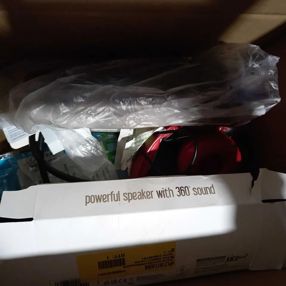 LOT OF APPROXIMATELY 10 ASSORTED HOUSEHOLD ITEMS TO INCLUDE ASDA TECH BLUETOOTH SPEAKER, ONN PERSONAL CD PLAYER, SONY HEADPHONES IN BLACK, ETC