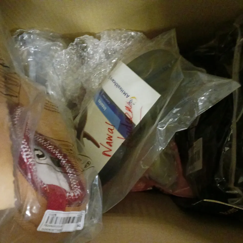 BOX OF APPROXIMATELY 8 ASSORTED PAIRS OF SHOES AND FOOTWEAR ITEMS IN VARIOUS COLOURS, STYLES, AND SIZES - COLLECTION ONLY