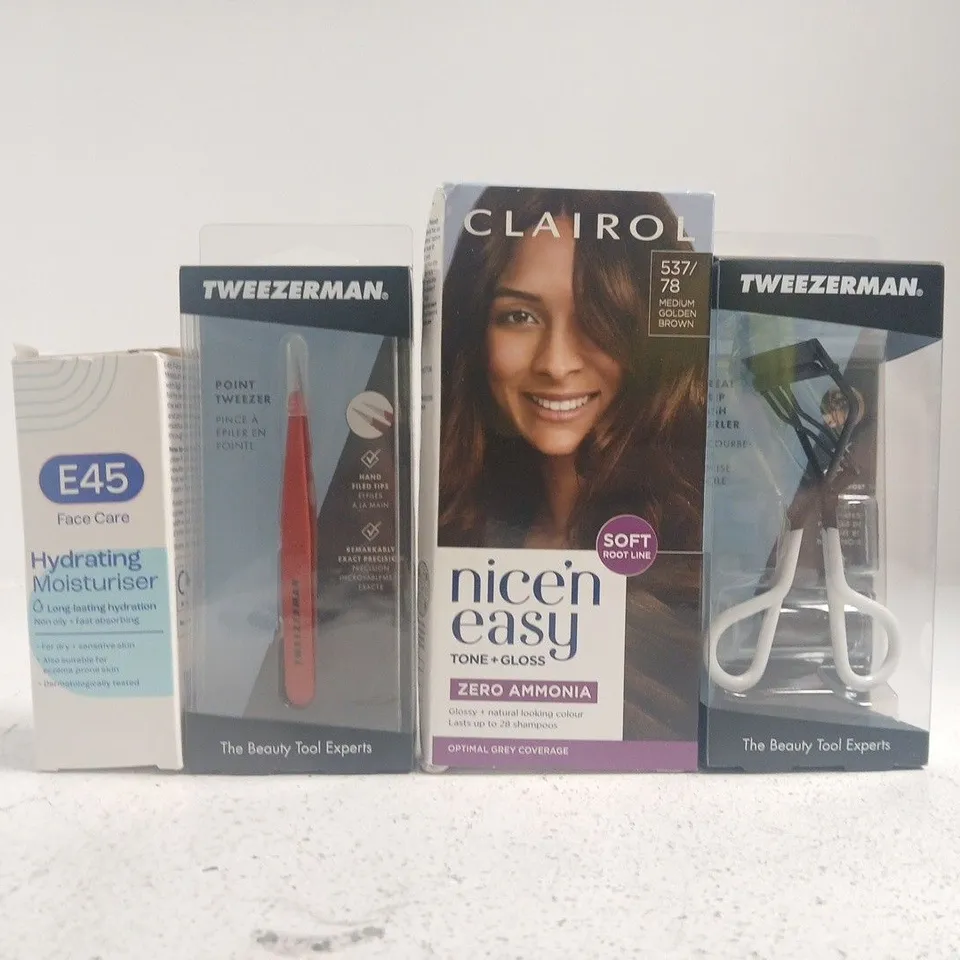 APPROXIMATELY 15 ASSORTED COSMETIC ITEMS INCLUDING VARIOUS MAKES AND BRANDS - COLLECTION ONLY