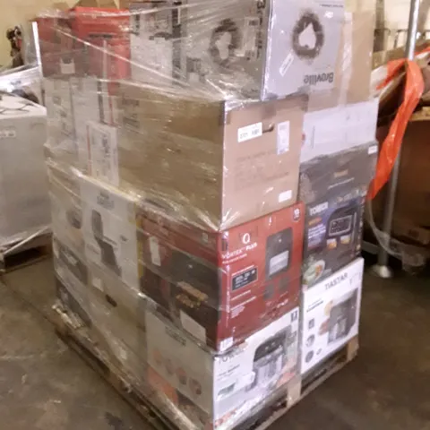 PALLET OF APPROXIMATELY 31 UNPROCESSED RAW RETURN HOUSEHOLD AND ELECTRICAL GOODS TO INCLUDE;
