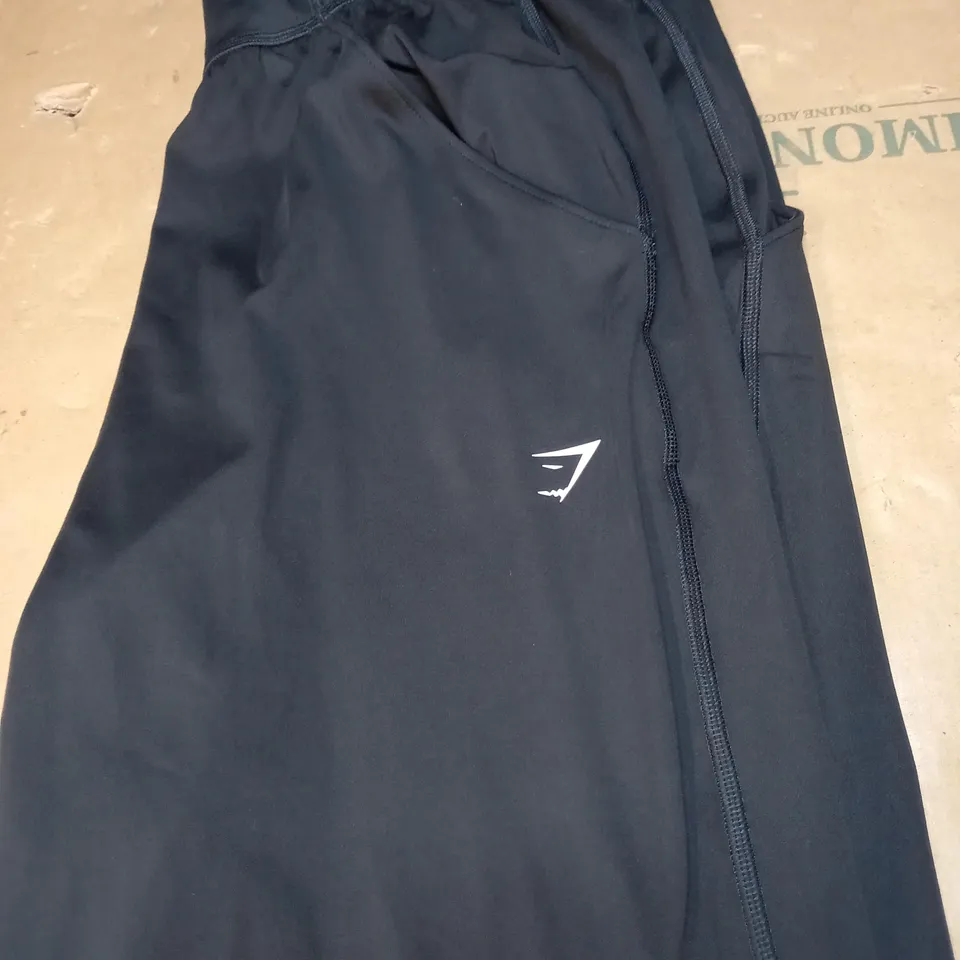 GYMSHARK JOGGERS IN BLACK SIZE M