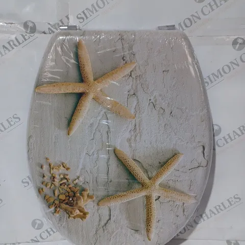 BOXED UNBRANDED MDF 18" TOILET SEAT W. STAR FISH DESIGN
