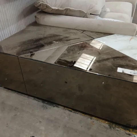 DESIGNER MIRRORED COFFEE TABLE